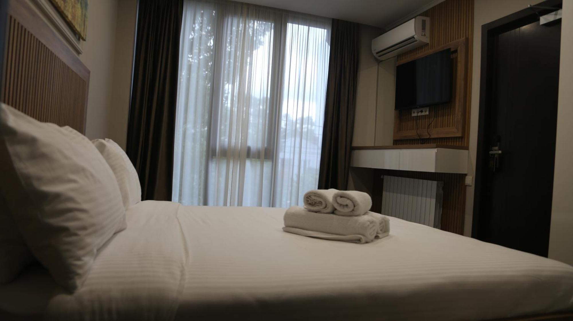 Hotel Golden Sun Kobuleti Exterior foto