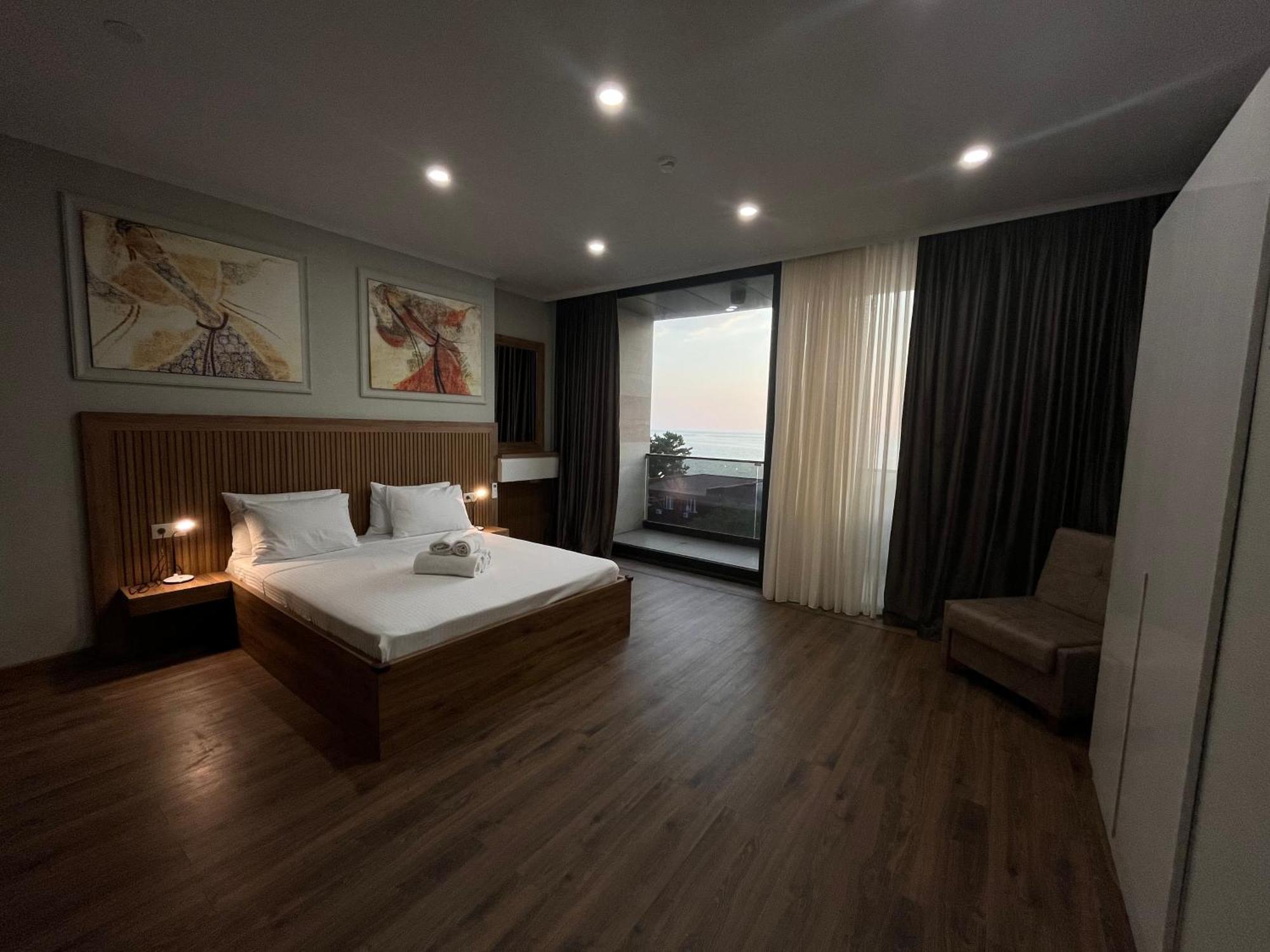 Hotel Golden Sun Kobuleti Exterior foto